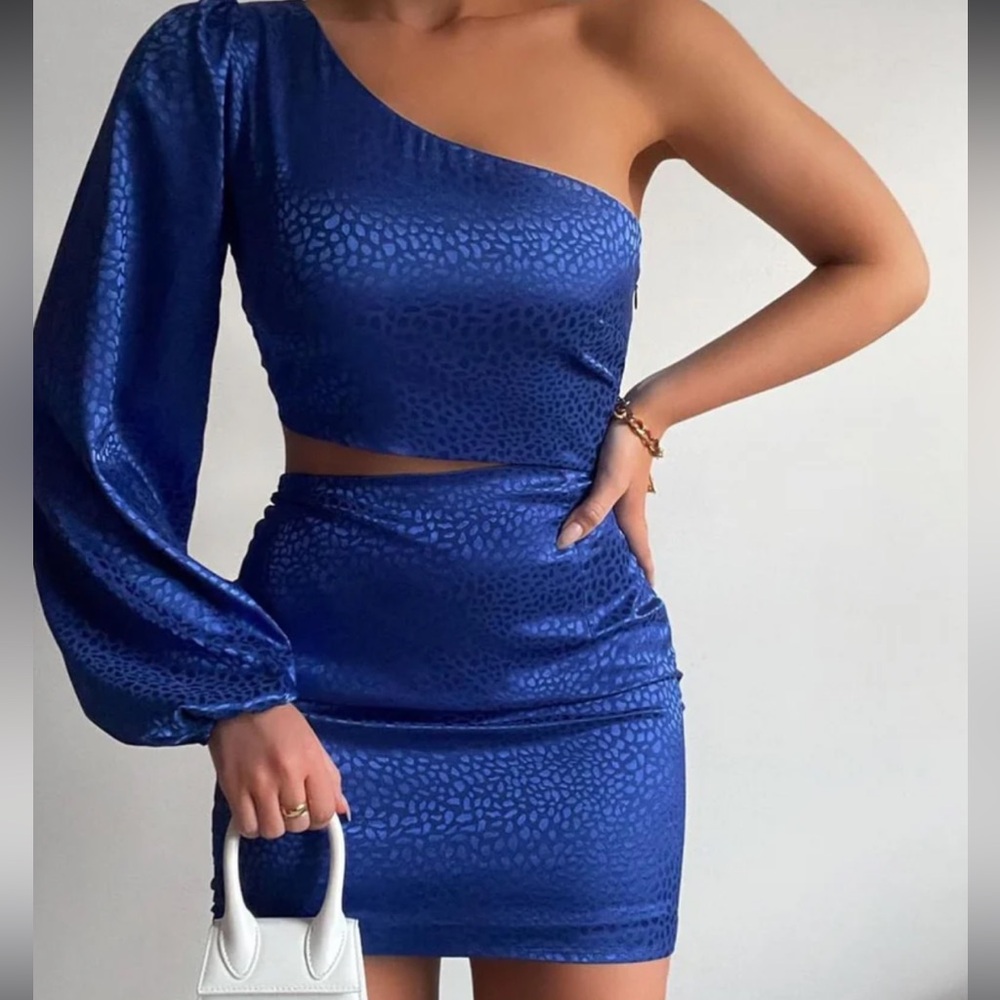 NWT Runaway cut out, one shoulder, Monroe dress
